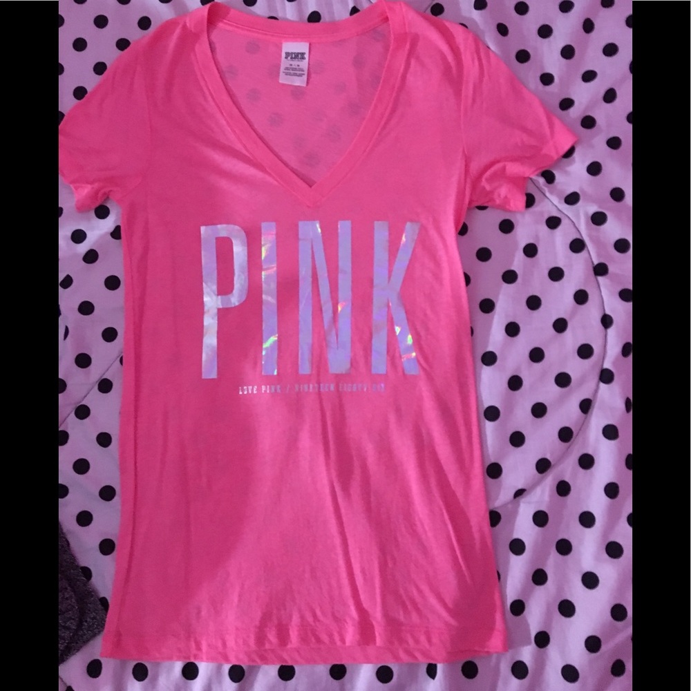VS PINK V NECK